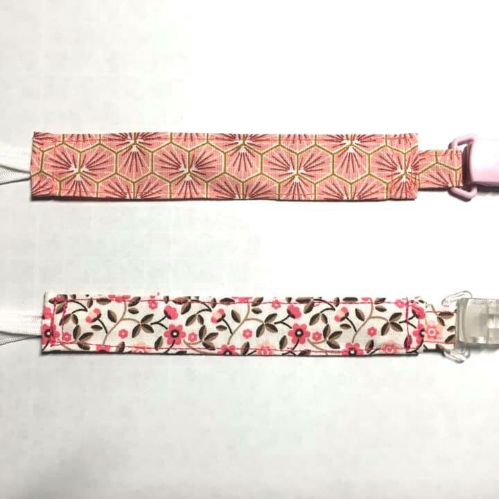 Attaches Tétines roses