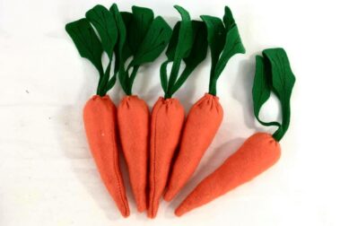 Carottes en feutrine