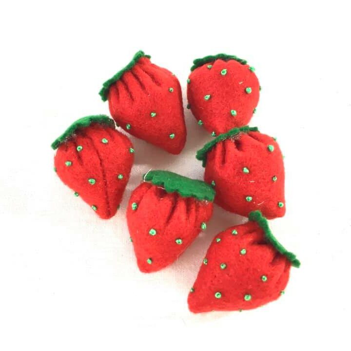 Fraises en feutrine