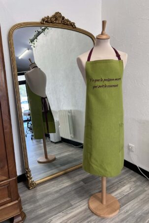 Tablier sur mesure brodé