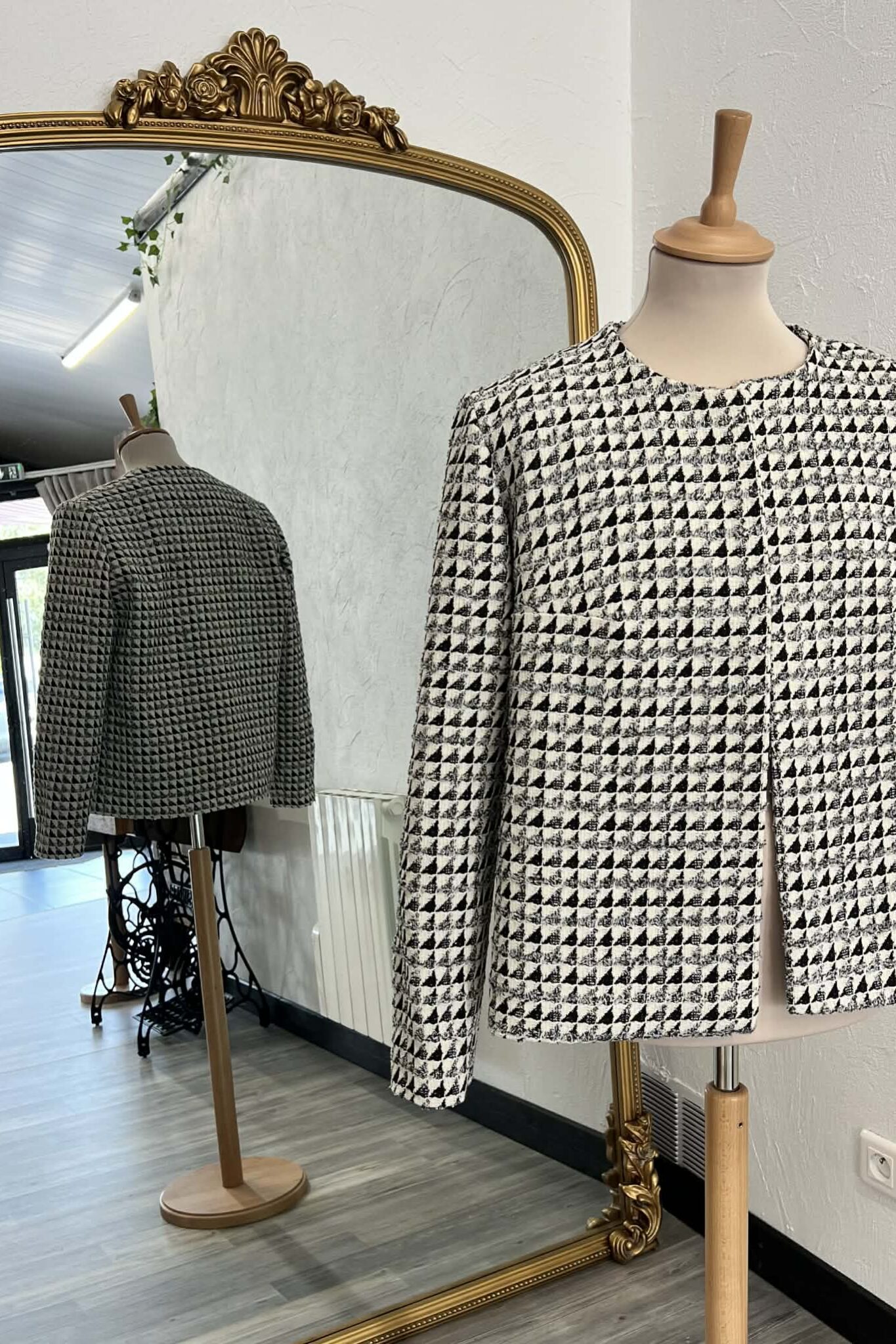 Veste Inspiration CHANEL d’Armelle Devant Veste Inspiration CHANEL